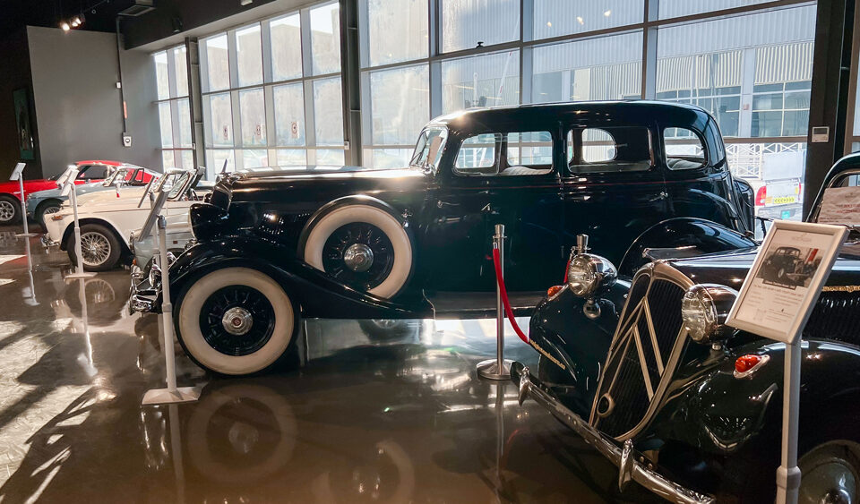 The Best classic cars showrooms in Dubai CAR PHOTOGRAPHER