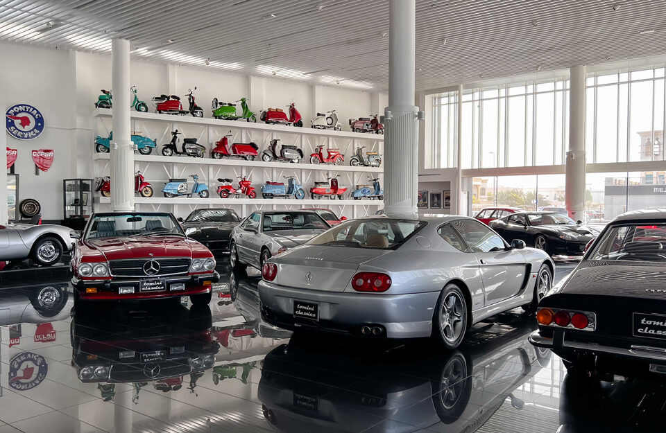 The Best classic cars showrooms in Dubai