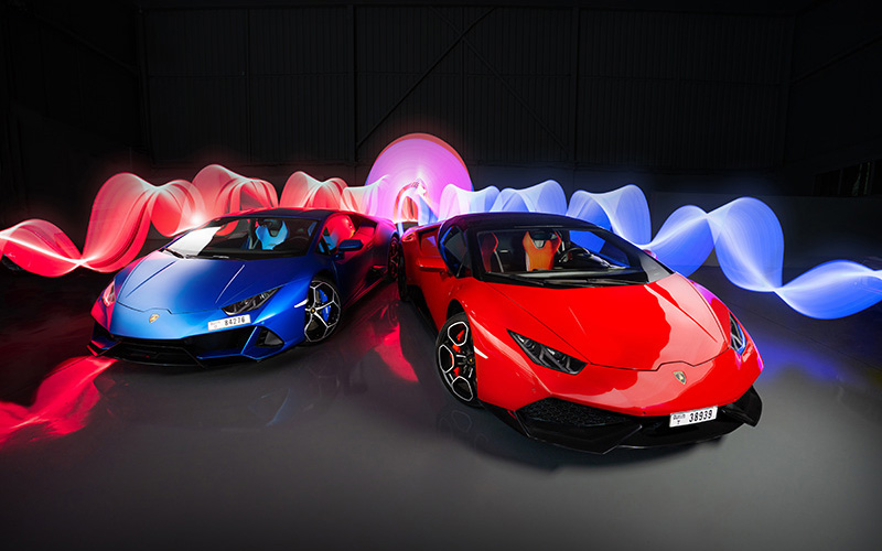 night shooting llamborghini in dubai
